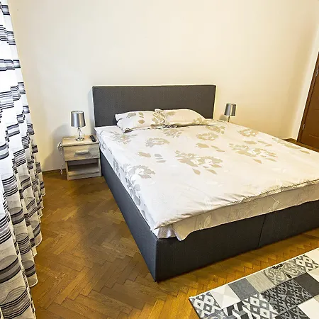 Apartament Athenee 1