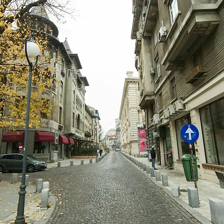 Apartament Athenee 1 *